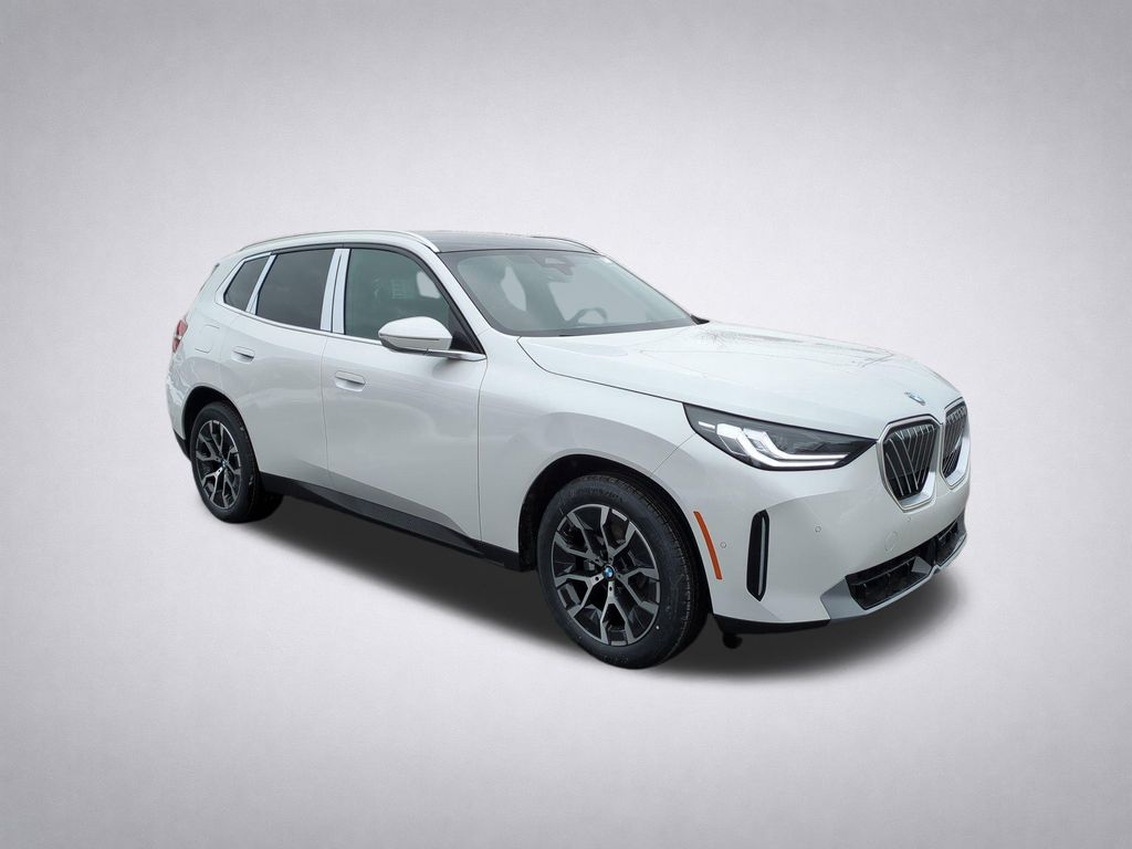 2026 BMW X3 30 XDRIVE's photo