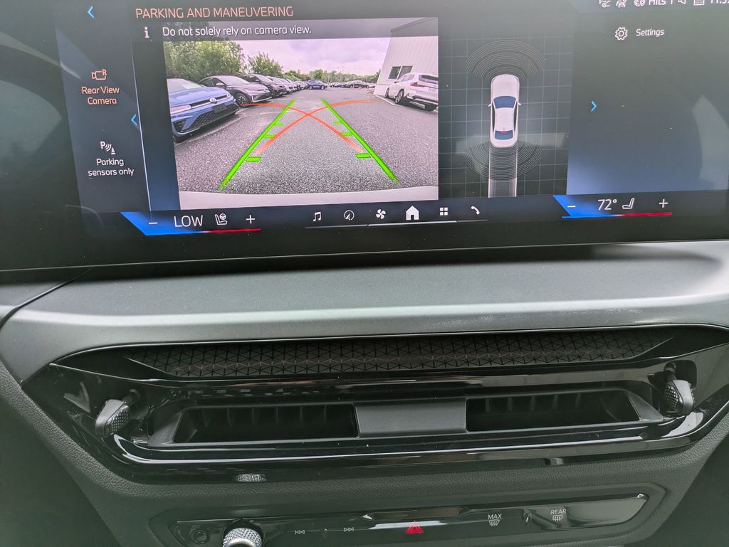 2025 BMW 2 Series 230i - Photo 26