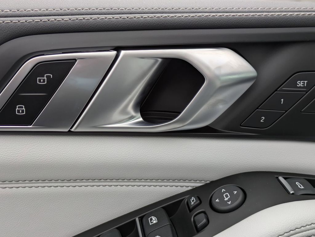 2026 BMW X5 40i - Photo 12