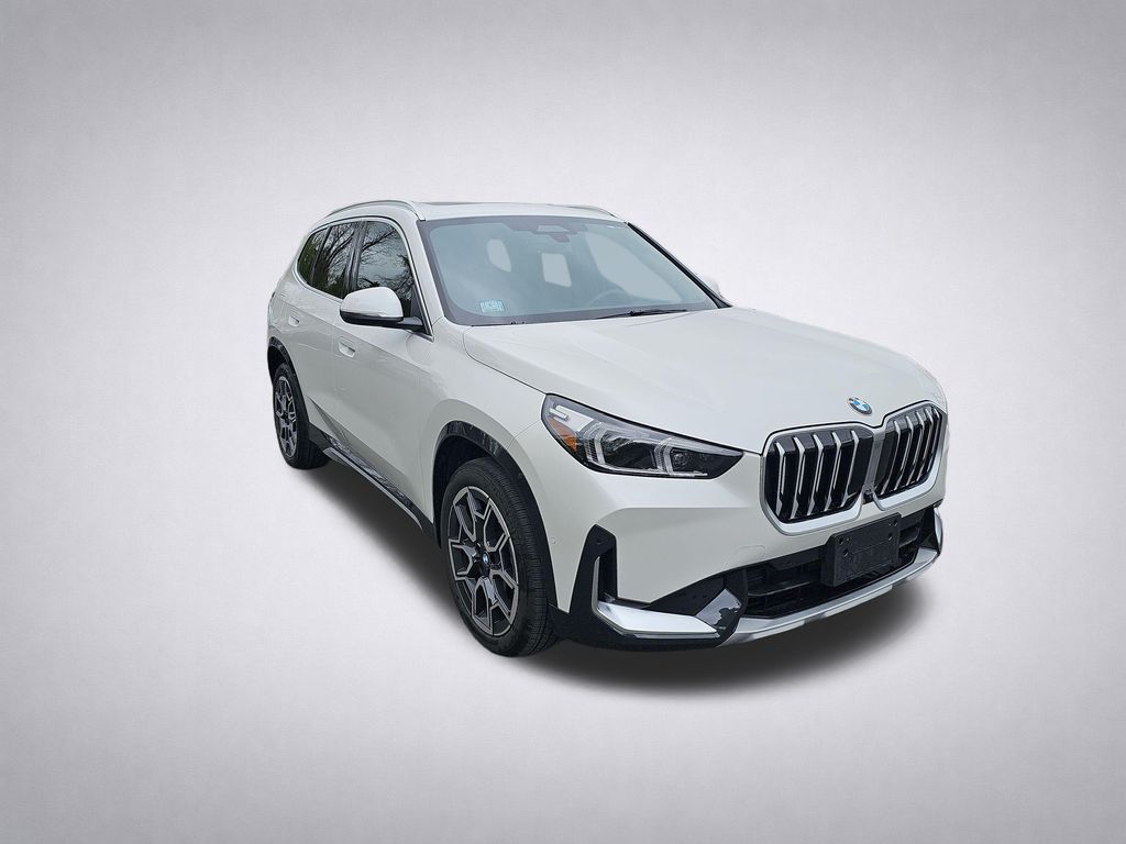 2025 BMW X1 xDrive28i's photo