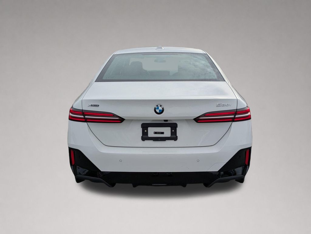 2026 BMW 5 Series 530i - Photo 5
