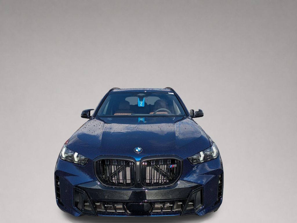 2026 BMW X5 M60i - Photo 9