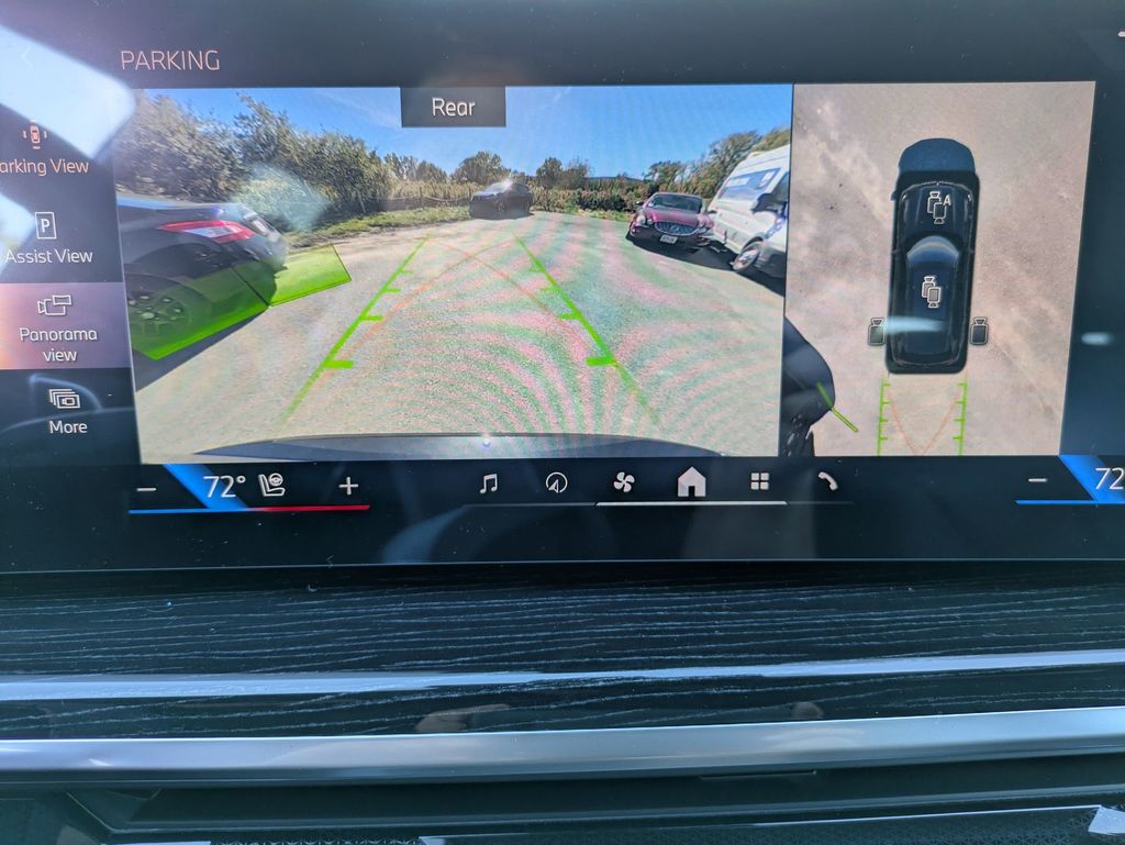 2026 BMW X5 50e - Photo 26