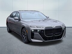 2025 BMW 740i xDrive Sedan