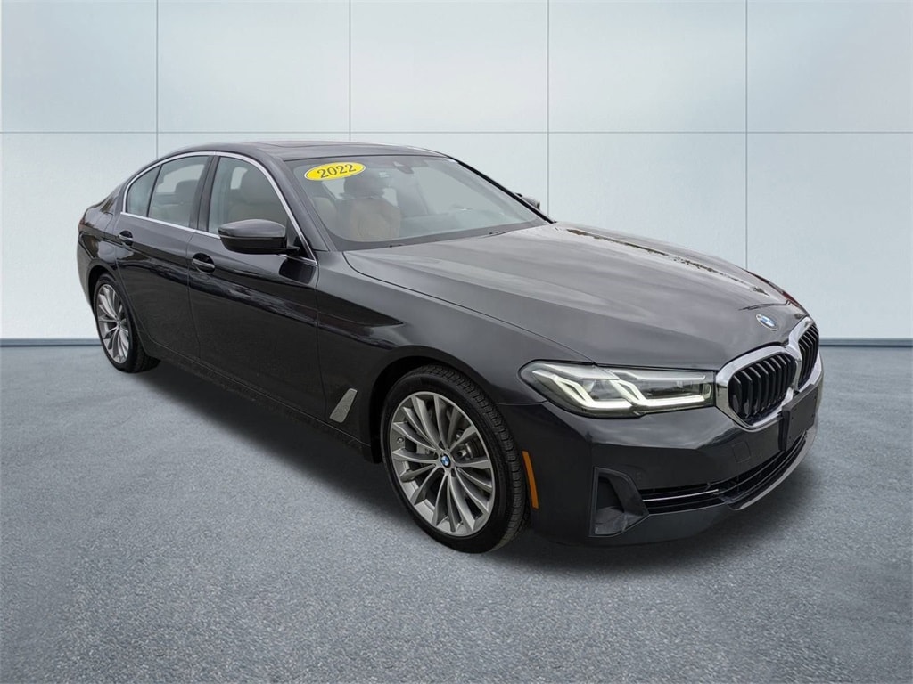 2022 BMW 5 Series 540i's photo