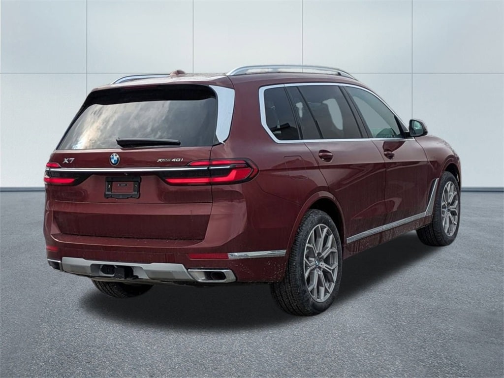 New 2025 BMW X7 xDrive40i SUV