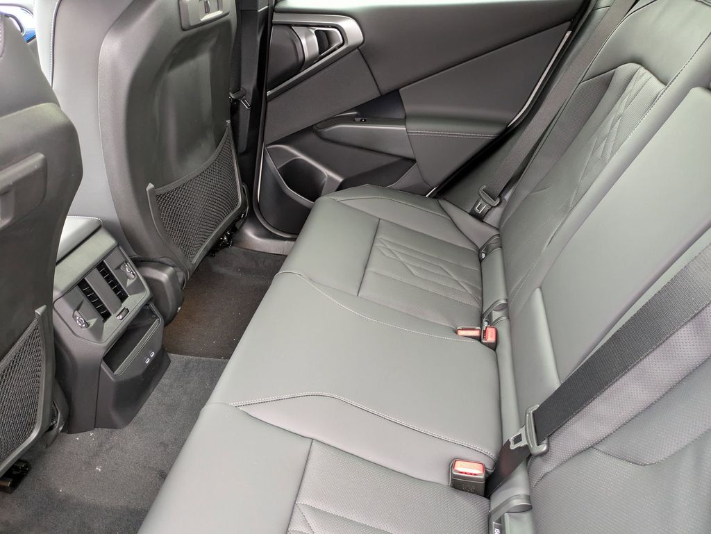 2026 BMW X3 30 - Photo 29