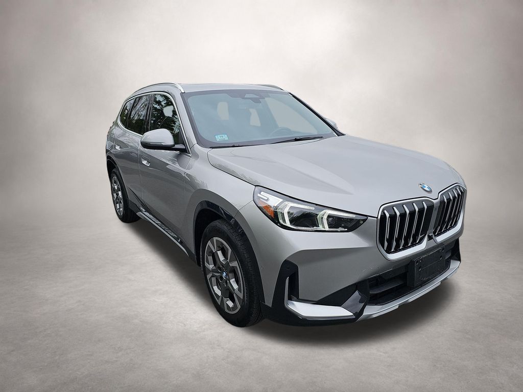 2026 BMW X1 xDrive28i's photo