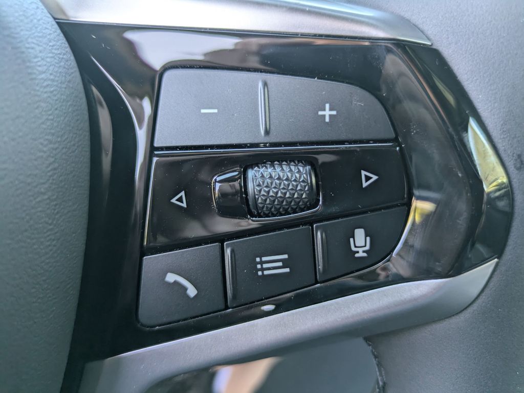 2025 BMW 2 Series 230i - Photo 20