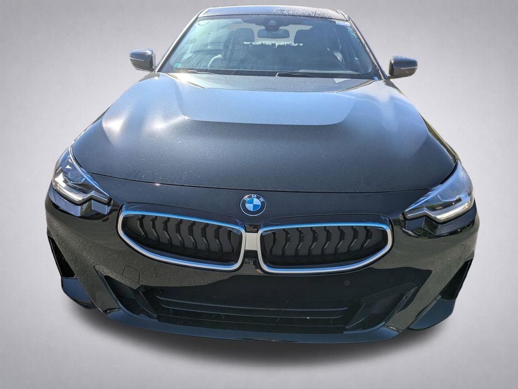 2025 BMW 2 Series 230i - Photo 9