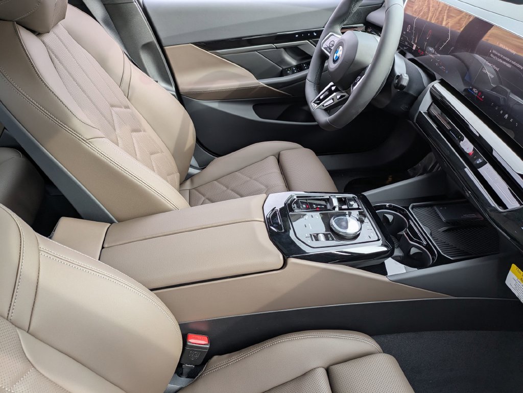 2026 BMW 5 Series 530i - Photo 37