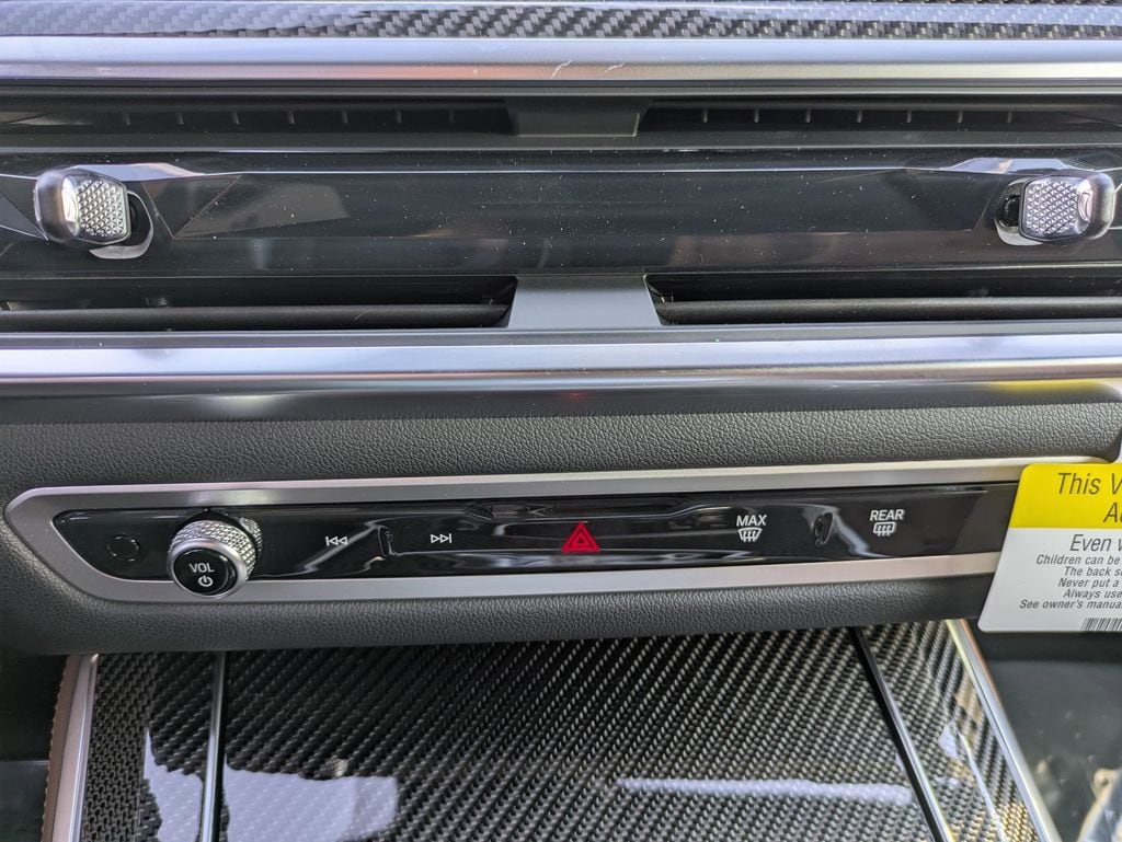 2026 BMW X5 M60i - Photo 27