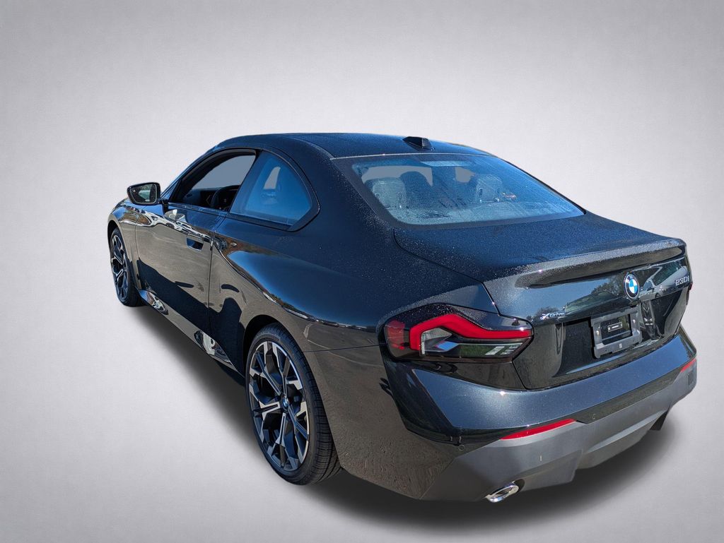 2025 BMW 2 Series 230i - Photo 6