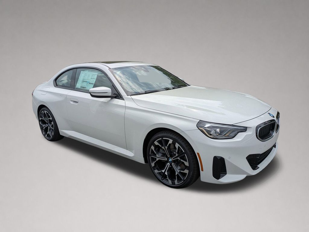 2025 BMW 2 Series 230i xDrive Coupe's photo