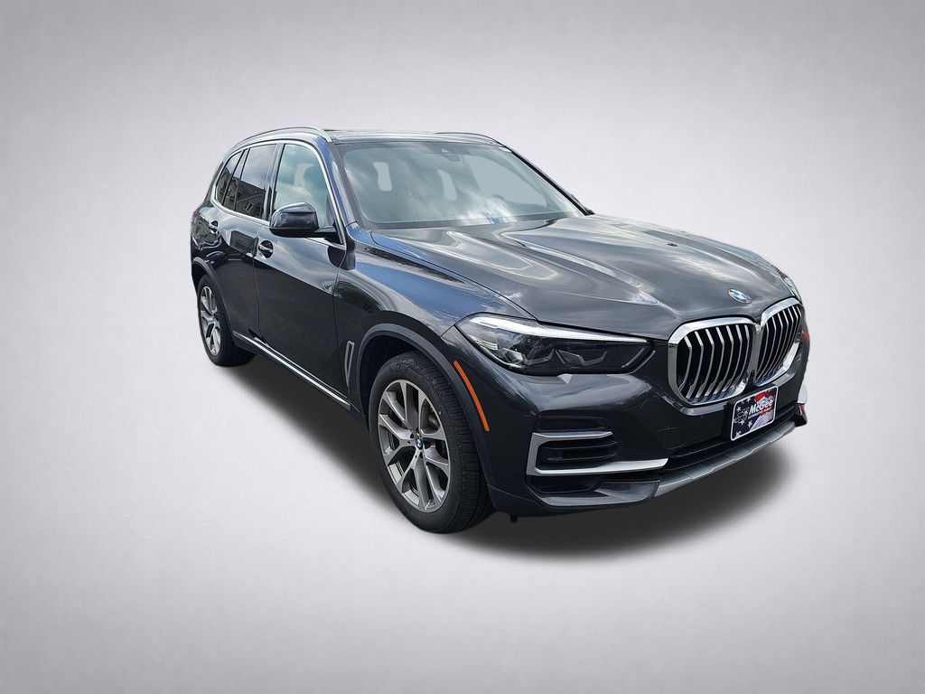 2023 BMW X5 xDrive40i's photo