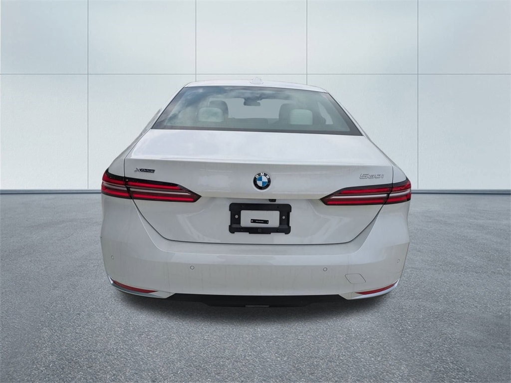 New 2026 BMW 530i xDrive Sedan