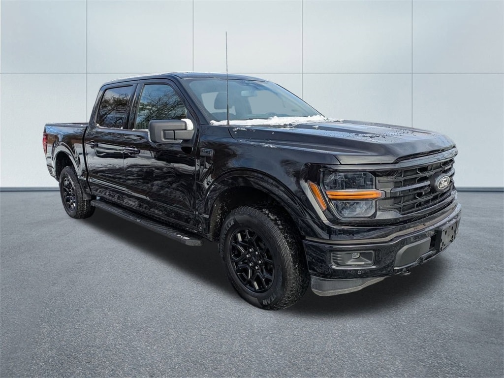 2024 Ford F-150 XLT's photo