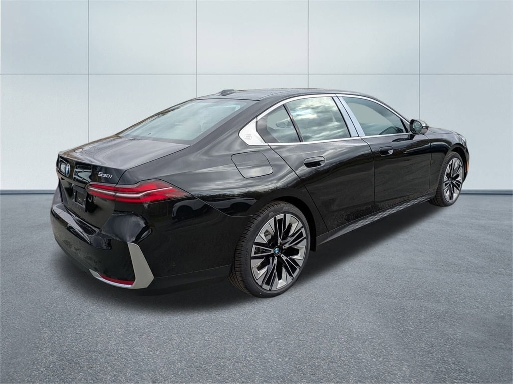 New 2026 BMW 530i xDrive Sedan