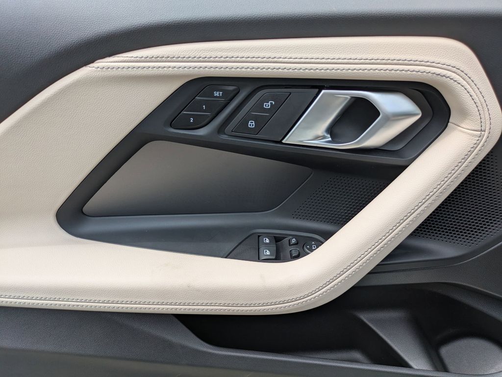 2025 BMW 2 Series 230i - Photo 11