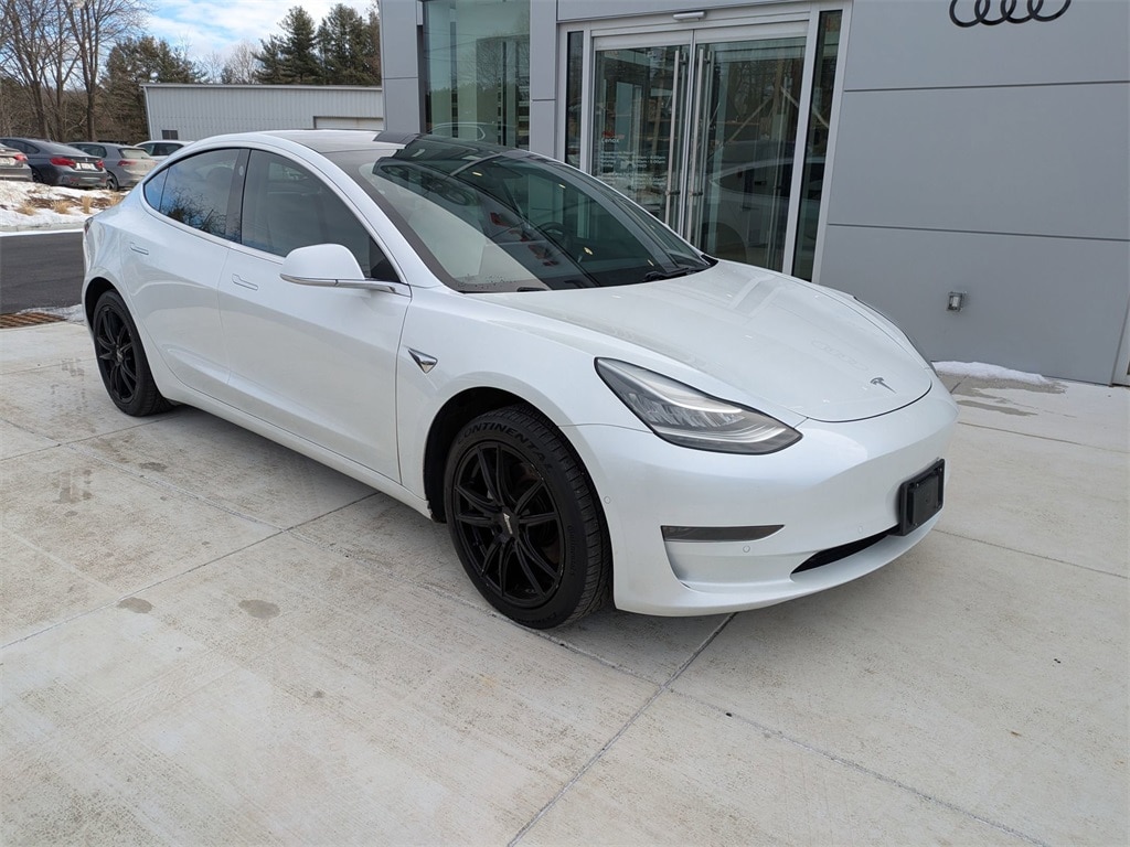 2020 Tesla Model 3 Rear-Wheel Drive's photo