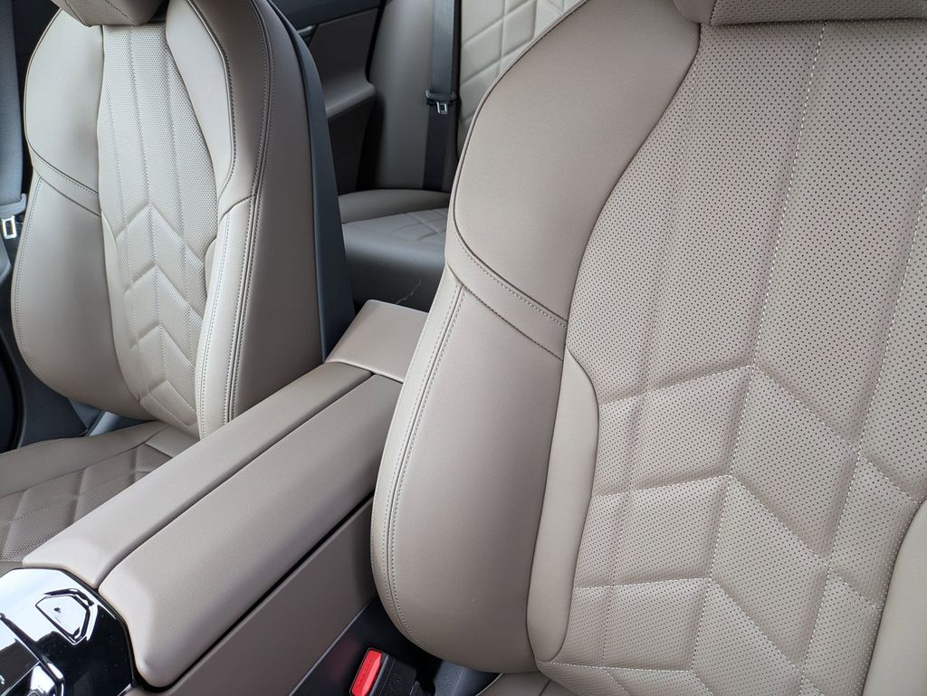 2026 BMW 5 Series 530i - Photo 17