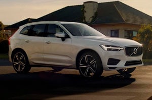2018 Volvo XC60 Side