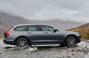 2019 Volvo V90 Exterior Front