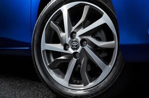2018 Toyota Yaris Wheels