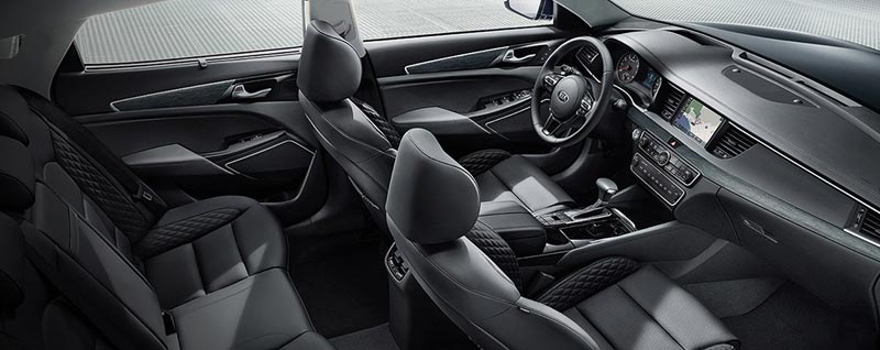 2019 Kia Cadenza Interior