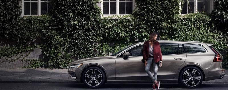 2019 Volvo V60 Interior