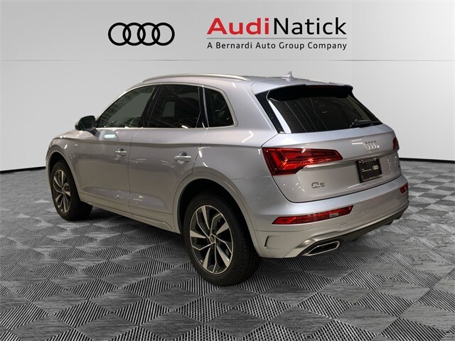 2022 Audi Q5 45 S line Premium Plus photo 3