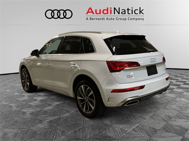 2022 Audi Q5 45 S line Premium Plus photo 3