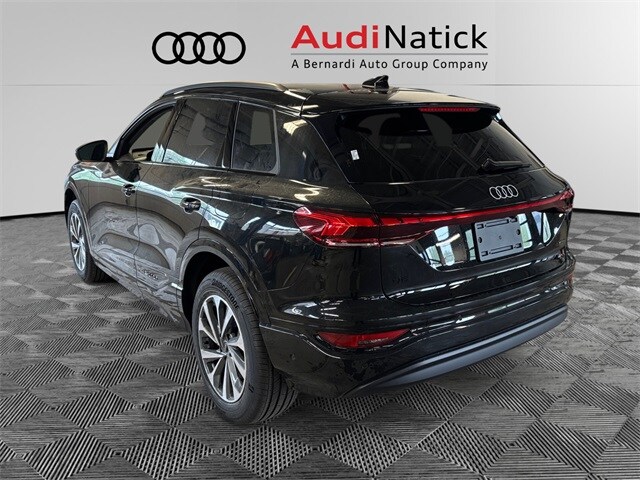 2025 Audi Q6 E-tron Premium photo 3
