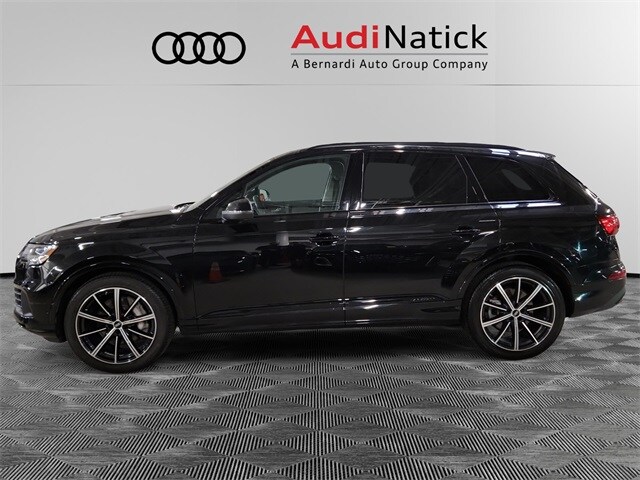 2023 Audi Q7 55 Prestige photo 2