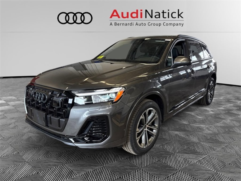 New 2026 Audi Q7 45 Premium Plus SUV