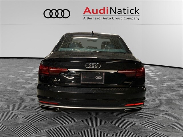 2023 Audi A4 45 S line Premium photo 4