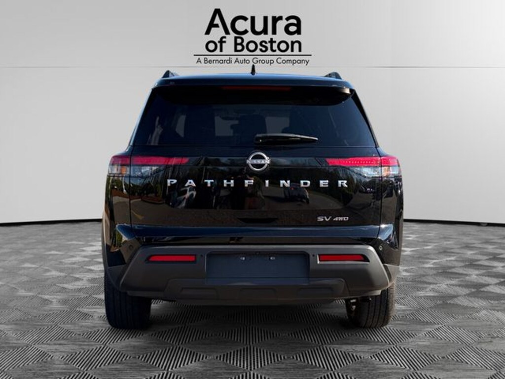 Used 2024 Nissan Pathfinder SV SUV