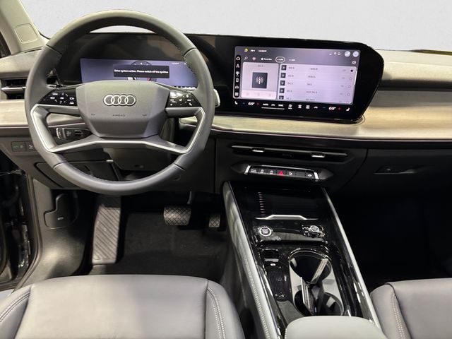 2026 Audi Q3 Base - Photo 12