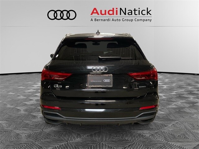 2023 Audi Q3 S line Premium Plus photo 4