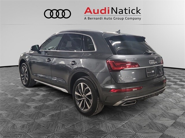 2023 Audi Q5 45 S line Premium Plus photo 3