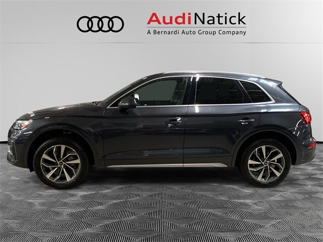 2021 Audi Q5 45 Premium Plus photo 2