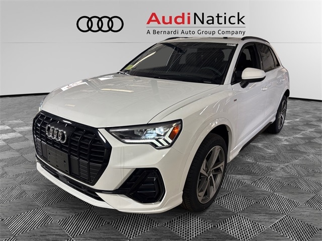 2025 Audi Q3 S Line Premium's photo