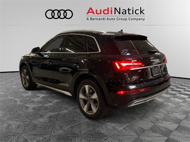 2023 Audi Q5 40 Premium Plus photo 2