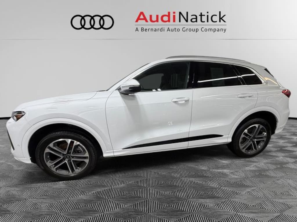 Certified 2025 Audi Q5 2.0T Premium SUV