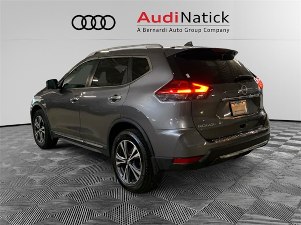 Used 2017 Nissan Rogue SL SUV