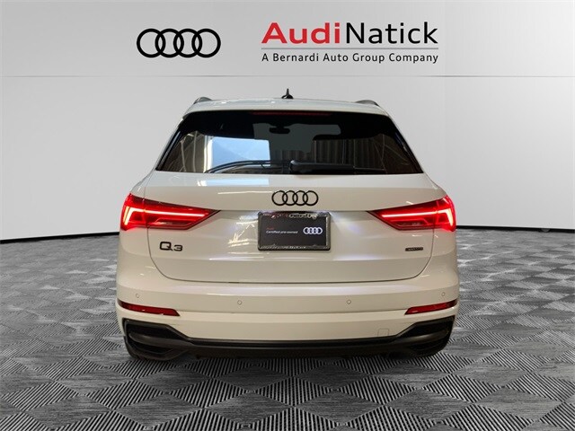 2022 Audi Q3 S line Premium Plus photo 4