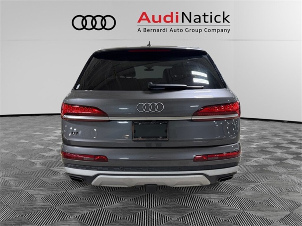 Certified 2025 Audi Q7 55 Premium Plus SUV