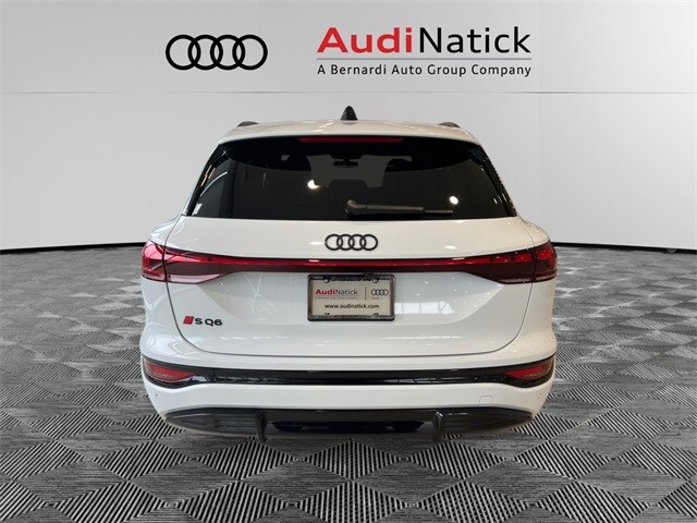 2025 Audi SQ6 photo 4
