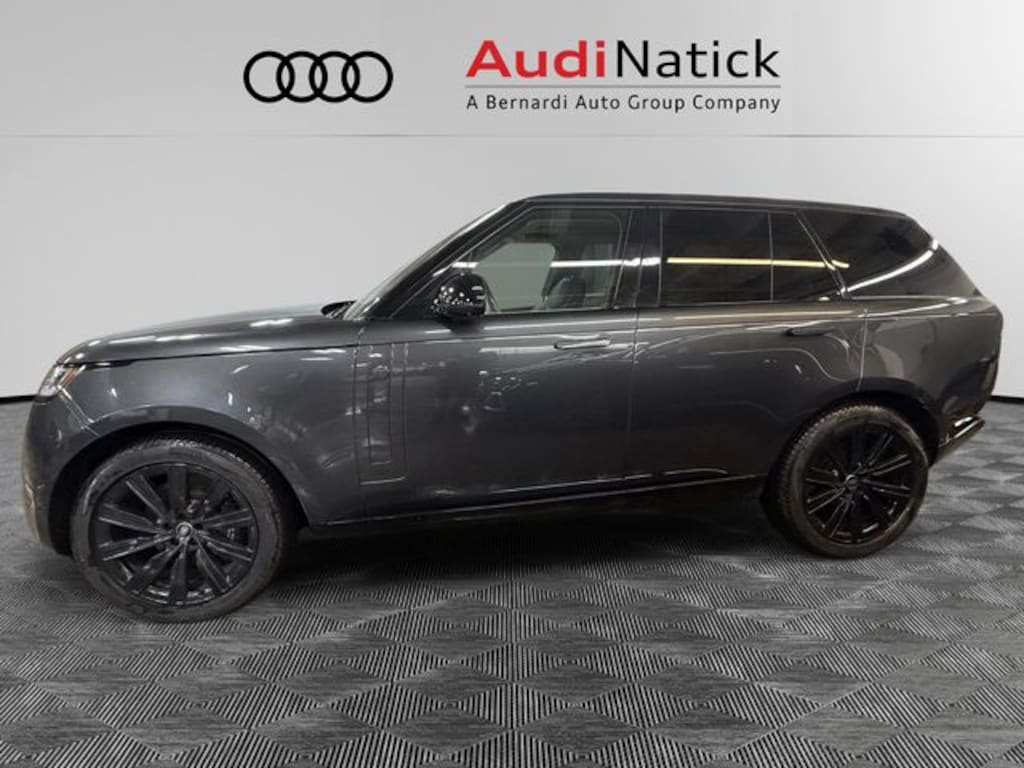 Used 2023 Land Rover Range Rover SE SUV