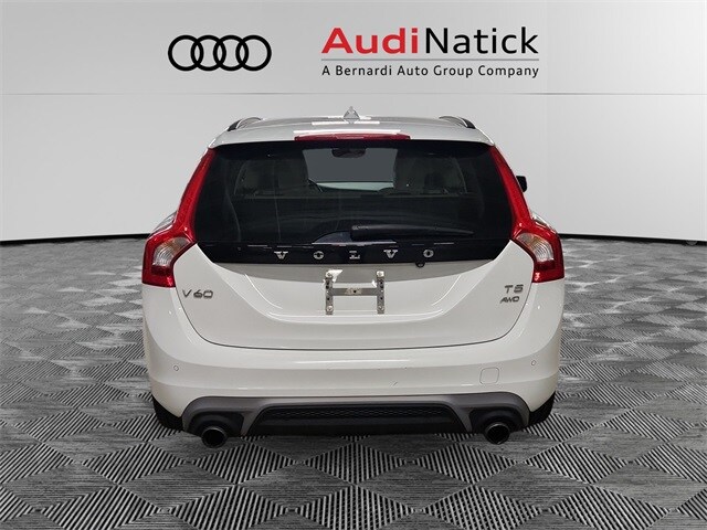 2018 Volvo V60 T5 photo 4